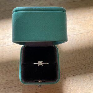 Tiffany & Co. Platinum 0.37 CT Diamond Solitaire Knife Edge Solitaire Ring Size